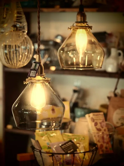 電球に明かりがついている